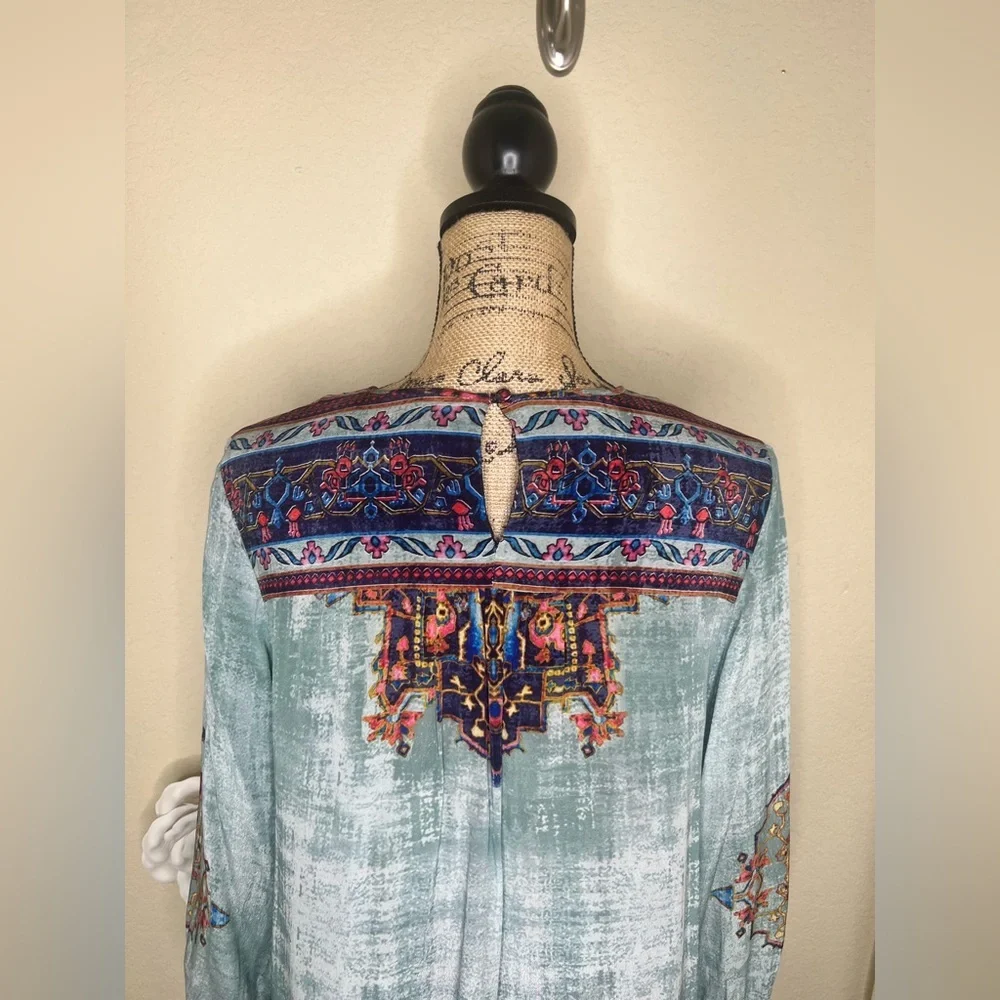 NTM: Anthropologie Vineet Bahl Prudence Blouse with Embroidery & Multicolor Sz M